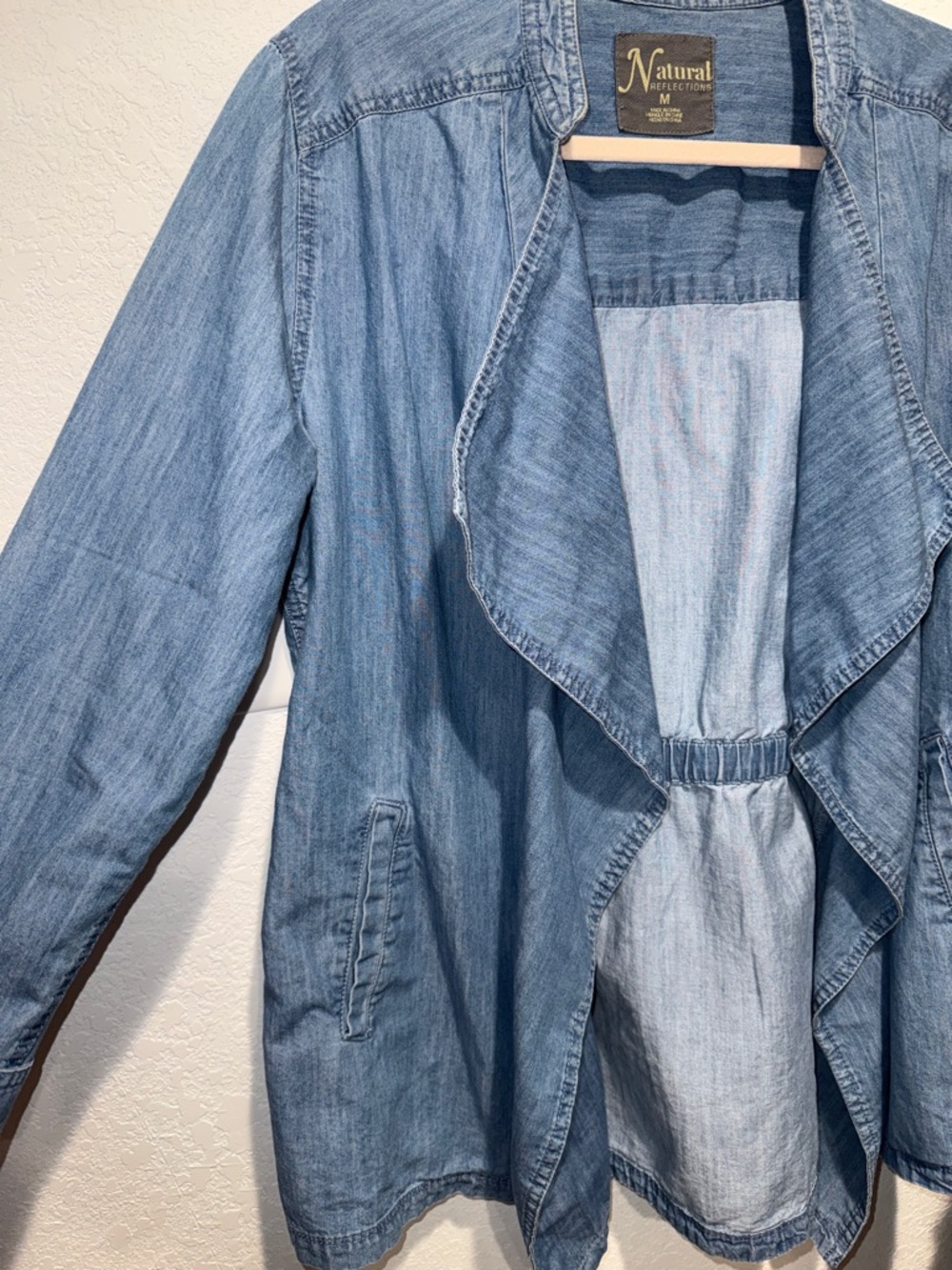 ๐ Natural Reflections Jacket - Picture 1 of 4